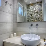 Apartman Vistonia *