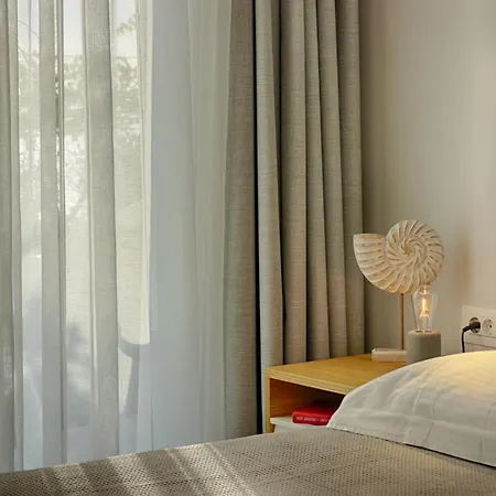 Vistonia Apartment *