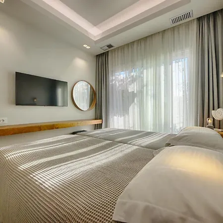 Vistonia Apartment *